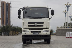 东风柳汽 乘龙M3 180马力 4X2 压缩垃圾车(中联牌)(ZLJ5160ZYSLZE4)