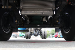 一汽柳特 金陆中卡 180马力 4X2载货车底盘(LZT5161XXYPK2E5L5A95)