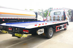 解放 虎VH 124马力 4X2 清障车(程力威牌)(CLW5080TQZC4)