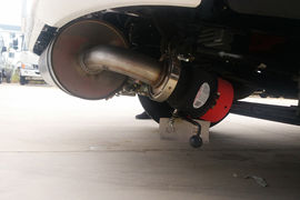 一汽解放轻卡底盘&nbsp;油罐车底盘图片