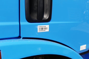 һ����� J6L�п� 180���� 4X2 7.7����ʽ�ػ�������(CA5160XXYP62K1L5A2E5)ͼƬ