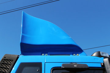 һ����� J6L�п� 180���� 4X2 7.7����ʽ�ػ�������(CA5160XXYP62K1L5A2E5)ͼƬ