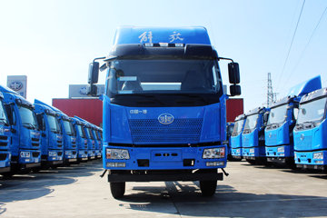 һ����� J6L�п� 180���� 4X2 7.7����ʽ�ػ�������(CA5160XXYP62K1L5A2E5)ͼƬ