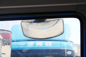 һ����� J6L�п� 180���� 4X2 7.7����ʽ�ػ�������(CA5160XXYP62K1L5A2E5)ͼƬ