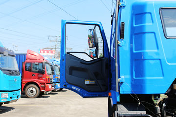 һ����� J6L�п� 180���� 4X2 7.7����ʽ�ػ�������(CA5160XXYP62K1L5A2E5)ͼƬ