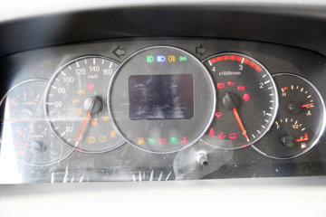 ���� ˧��Q9 ��˾��W570 190���� 4X2 7.5����ʽ�ػ�������(HFC5142XXYP70K1E3V)ͼƬ