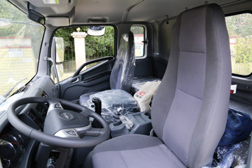 ���� ˧��Q9 ��˾��W570 190���� 4X2 7.5����ʽ�ػ�������(HFC5142XXYP70K1E3V)ͼƬ