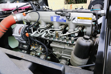 ���� ˧��Q9 ��˾��W570 190���� 4X2 7.5����ʽ�ػ�������(HFC5142XXYP70K1E3V)ͼƬ