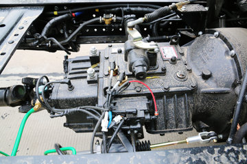 ���� ˧��Q9 ��˾��W570 190���� 4X2 7.5����ʽ�ػ�������(HFC5142XXYP70K1E3V)ͼƬ