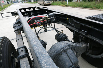 ���� ˧��Q9 ��˾��W570 190���� 4X2 7.5����ʽ�ػ�������(HFC5142XXYP70K1E3V)ͼƬ