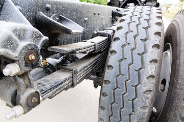 ���� ˧��Q9 ��˾��W570 190���� 4X2 7.5����ʽ�ػ�������(HFC5142XXYP70K1E3V)ͼƬ