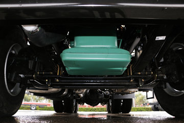 һ����� J6P�ؿ� ������ 420���� 6X4ǣ����(CA4250P66K24T1E5)ͼƬ