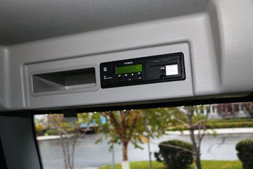 һ����� J6P�ؿ� ��ͨ�� 350���� 8X4 9.5���ػ���(CA1310P66K2L7T4E5)ͼƬ