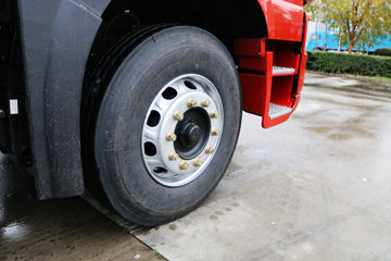 һ����� J6P�ؿ� ��ͨ�� 350���� 8X4 9.5���ػ���(CA1310P66K2L7T4E5)ͼƬ