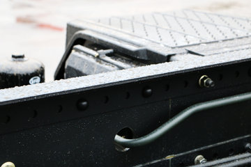 һ����� J6P�ؿ� ��ͨ�� 350���� 8X4 9.5���ػ���(CA1310P66K2L7T4E5)ͼƬ