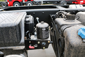 һ����� J6P�ؿ� ��ͨ�� 350���� 8X4 9.5���ػ���(CA1310P66K2L7T4E5)ͼƬ