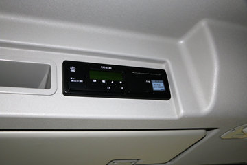 һ����� J6P�ؿ� �������� 350���� 6X4ǣ����(CA4250P66K2T1E5)ͼƬ