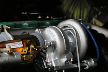 һ����� J6P�ؿ� �������� 350���� 6X4ǣ����(CA4250P66K2T1E5)ͼƬ