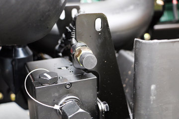 һ����� J6P�ؿ� �������� 350���� 6X4ǣ����(CA4250P66K2T1E5)ͼƬ