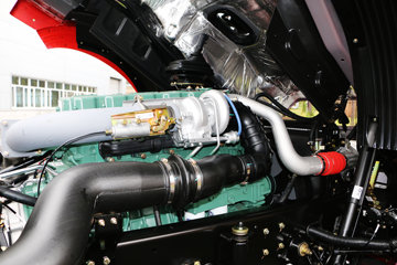 һ����� J6P�ؿ� �������� 350���� 6X4ǣ����(CA4250P66K2T1E5)ͼƬ