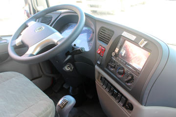 �������ó� ����п� 160���� 4X2 7.7����ʽ�ػ���ͼƬ