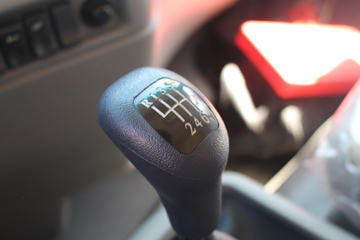 �������ó� ����п� 160���� 4X2 7.7����ʽ�ػ���ͼƬ