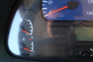 �������ó� ����п� 160���� 4X2 7.7����ʽ�ػ���ͼƬ