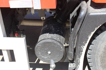 �������ó� ����п� 160���� 4X2 7.7����ʽ�ػ���ͼƬ