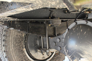 �������ó� ����п� 160���� 4X2 7.7����ʽ�ػ���ͼƬ