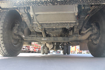 �������ó� ����п� 160���� 4X2 7.7����ʽ�ػ���ͼƬ