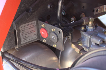 �������ó� ����п� 180���� 4X2 7.65����ʽ�ػ���ͼƬ