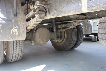 �������ó� �����ؿ� 245���� 6X2 9.6����ʽ�ػ���ͼƬ