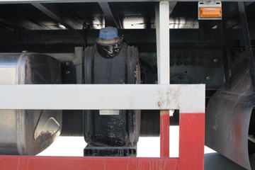 �������ó� �����ؿ� 245���� 6X2 9.6����ʽ�ػ���ͼƬ