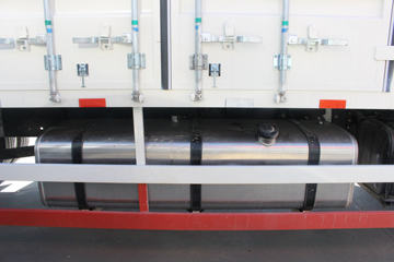 �������ó� �����ؿ� 245���� 6X2 9.6����ʽ�ػ���ͼƬ