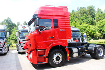 �Ĵ��ִ� �µ�800W�ؿ� 310���� 4X2ǣ����(CNJ4180KPG36V)ͼƬ