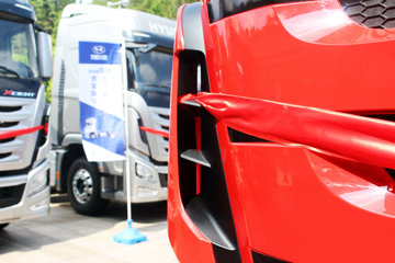 �Ĵ��ִ� �µ�800W�ؿ� 310���� 4X2ǣ����(CNJ4180KPG36V)ͼƬ