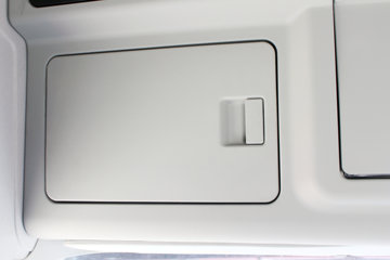 �Ĵ��ִ� �µ�800W�ؿ� 310���� 4X2ǣ����(CNJ4180KPG36V)ͼƬ