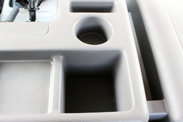 �Ĵ��ִ� �µ�800W�ؿ� 310���� 4X2ǣ����(CNJ4180KPG36V)ͼƬ