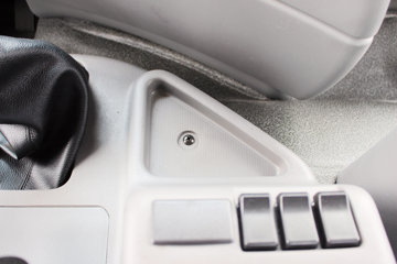 �Ĵ��ִ� �µ�800W�ؿ� 310���� 4X2ǣ����(CNJ4180KPG36V)ͼƬ