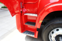 四川现代 致道800W重卡 310马力 4X2牵引车(CNJ4180KPG36V)