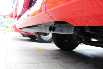 �Ĵ��ִ� �µ�800W�ؿ� 310���� 4X2ǣ����(CNJ4180KPG36V)ͼƬ