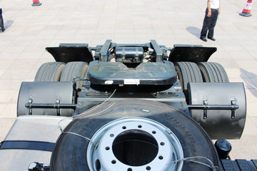 �Ĵ��ִ� �µ�800W�ؿ� 310���� 4X2ǣ����(CNJ4180KPG36V)ͼƬ