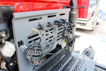 �Ĵ��ִ� �µ�800W�ؿ� 310���� 4X2ǣ����(CNJ4180KPG36V)ͼƬ