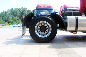 �Ĵ��ִ� �µ�800W�ؿ� 310���� 4X2ǣ����(CNJ4180KPG36V)ͼƬ