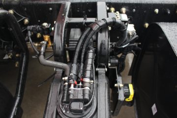 ���� ������D9 170���� 4X2 6.8���ػ�������ͼƬ