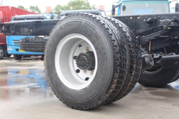 ���� ������D9 170���� 4X2 6.8���ػ�������ͼƬ