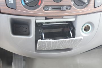 ���� ����4102 ��ֵ�� 129���� 4X2 3.7����ж��(��������)(EQ3041GDAC)ͼƬ