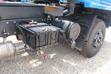 ���� ����4102 ��ֵ�� 129���� 4X2 3.7����ж��(��������)(EQ3041GDAC)ͼƬ