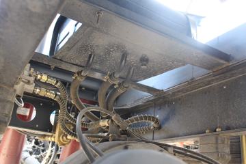 ���� ����4102 ��ֵ�� 129���� 4X2 3.7����ж��(��������)(EQ3041GDAC)ͼƬ