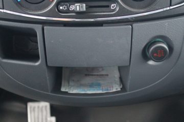 ���� ������D8 160���� 4X2 6.2���Ű������ػ���(EQ1140L8BDF)ͼƬ